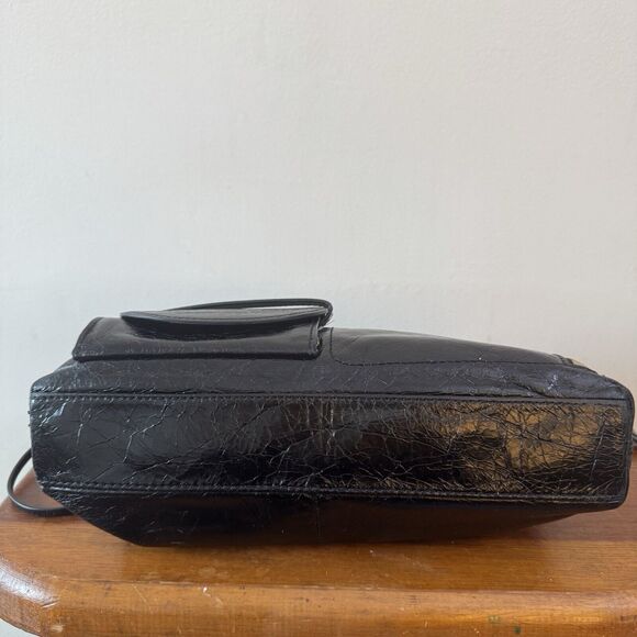 HOBO Crossfire Black Leather Crossbody Messenger Bag Shoulder Bag Boho 90s Y2K - Picture 6 of 14